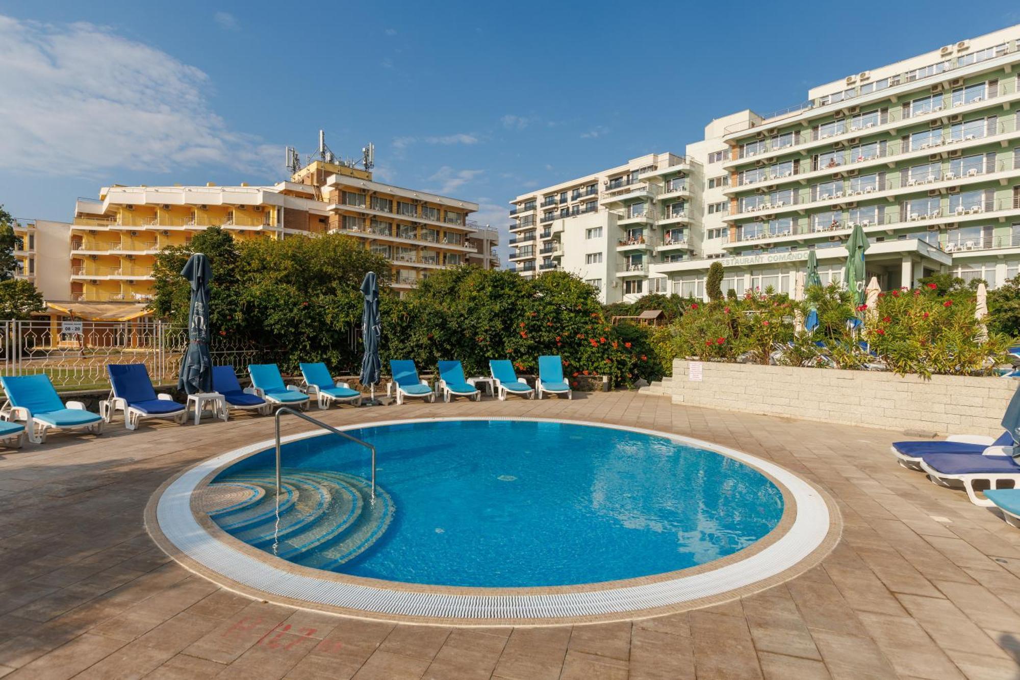 Orfeu Hotel 3*
